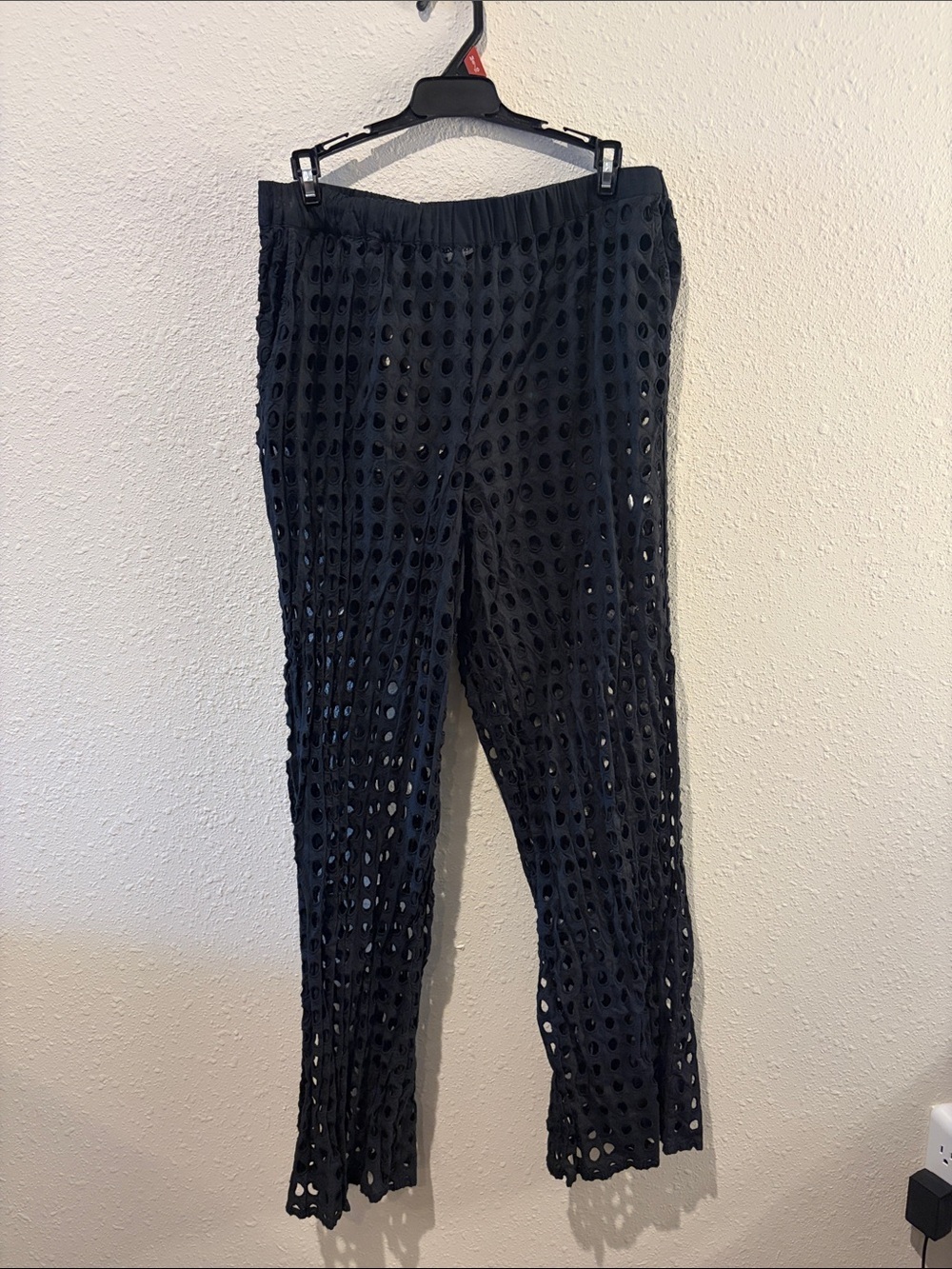 Solid & Striped Delaney Pant – Eyelet Blackout, Size M